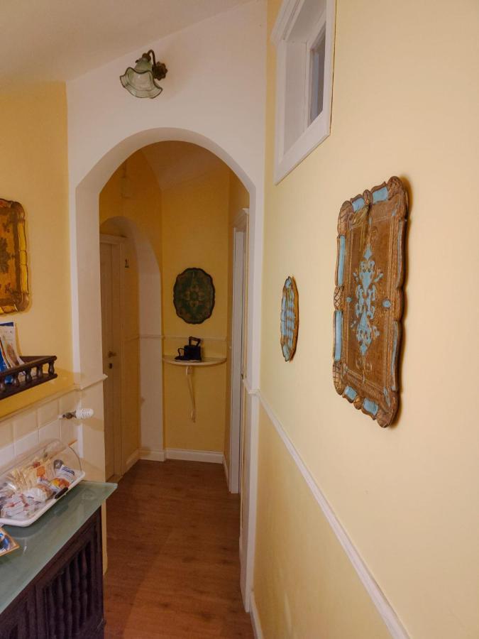 Nari Bed&Breakfast Гаета Екстериор снимка